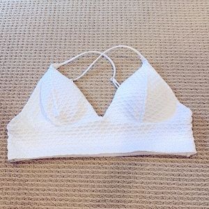 H&M WHITE HALTER TOP CRISSCROSS OR NOT